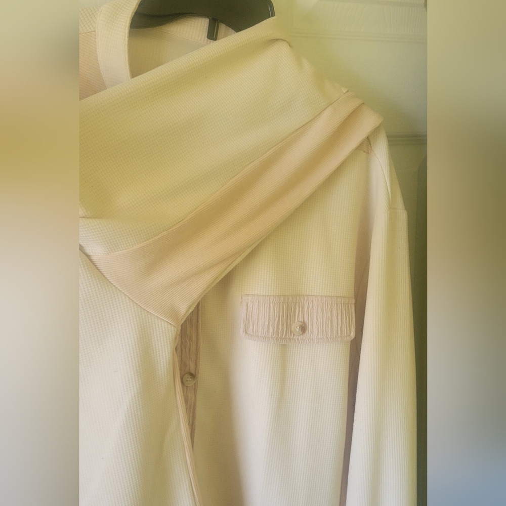 Cream Button-Up Jacket - Picture 3 of 5